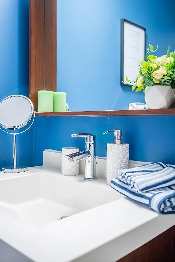 Beautiful Condos In The Heart Of Downtown By Globalstay Toronto Canada
